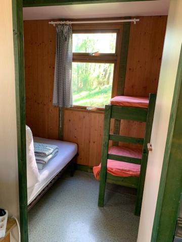 La Colline Aux Chalets, Jaccuzi, Sauna Saint-Chamarand Exterior foto